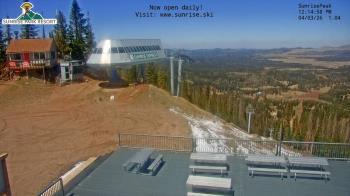 Weather camera view of Sunrise Park Resort 10650 ft elev.