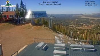 Weather camera view of Sunrise Park Resort 10650 ft elev.