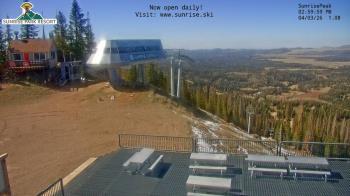 Weather camera view of Sunrise Park Resort 10650 ft elev.