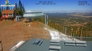 Weather camera view of Sunrise Park Resort 10650 ft elev.