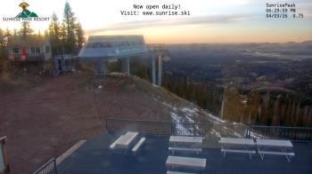 Weather camera view of Sunrise Park Resort 10650 ft elev.