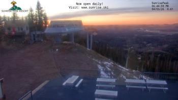 Weather camera view of Sunrise Park Resort 10650 ft elev.