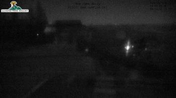 Weather camera view of Sunrise Park Resort 10650 ft elev.