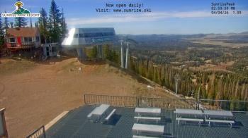 Weather camera view of Sunrise Park Resort 10650 ft elev.