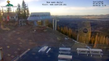 Weather camera view of Sunrise Park Resort 10650 ft elev.