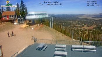 Weather camera view of Sunrise Park Resort 10650 ft elev.