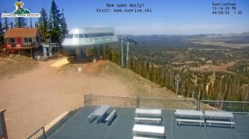 Weather camera view of Sunrise Park Resort 10650 ft elev.