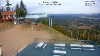 Weather camera view of Sunrise Park Resort 10650 ft elev.