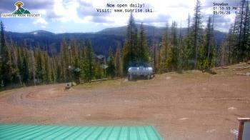 Weather camera view of Sunrise Park Resort 10650 ft elev.