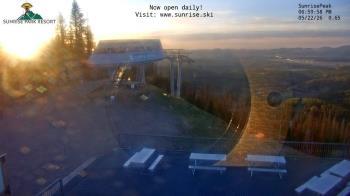 Weather camera view of Sunrise Park Resort 10650 ft elev.
