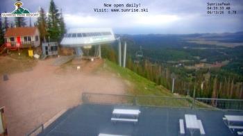 Weather camera view of Sunrise Park Resort 10650 ft elev.