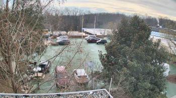 Weather camera view of German School of Washington.