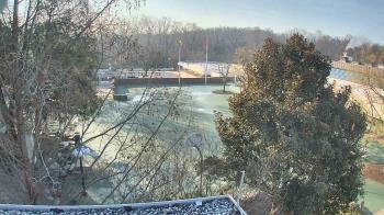 Weather camera view of German School of Washington.