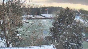 Weather camera view of German School of Washington.