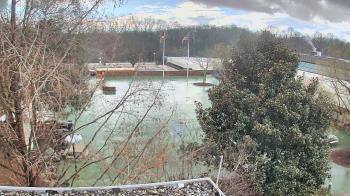 Weather camera view of German School of Washington.