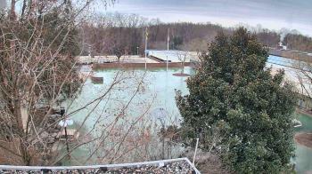 Weather camera view of German School of Washington.