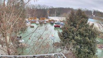 Weather camera view of German School of Washington.