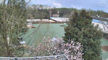 Weather camera view of German School of Washington.