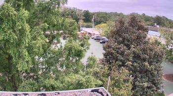 Weather camera view of German School of Washington.