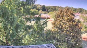 Weather camera view of German School of Washington.
