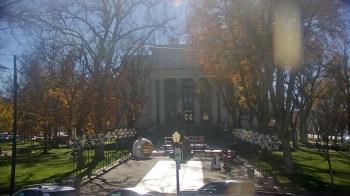 Weather camera view of Prescott Courthouse Square.