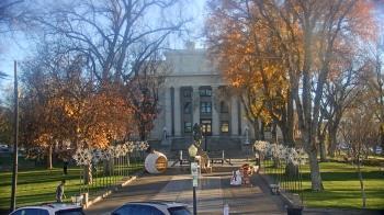Weather camera view of Prescott Courthouse Square.
