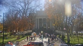 Weather camera view of Prescott Courthouse Square.