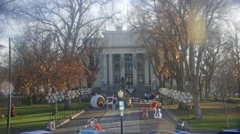 Weather camera view of Prescott Courthouse Square.
