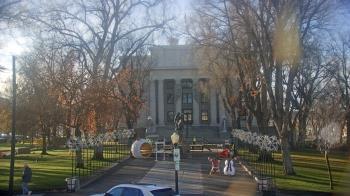 Weather camera view of Prescott Courthouse Square.