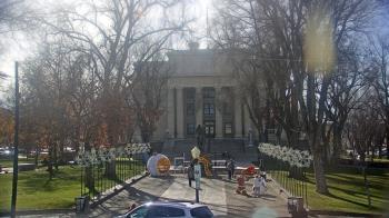Weather camera view of Prescott Courthouse Square.