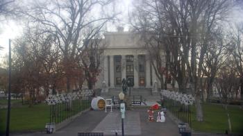 Weather camera view of Prescott Courthouse Square.