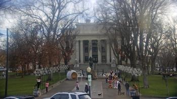 Weather camera view of Prescott Courthouse Square.