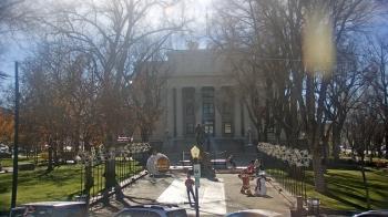 Weather camera view of Prescott Courthouse Square.