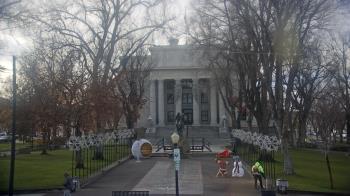 Weather camera view of Prescott Courthouse Square.