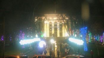 Weather camera view of Prescott Courthouse Square.