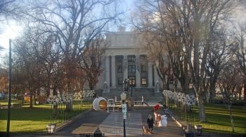 Weather camera view of Prescott Courthouse Square.