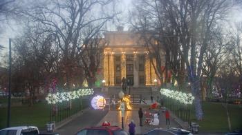Weather camera view of Prescott Courthouse Square.