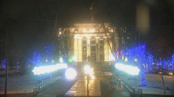 Weather camera view of Prescott Courthouse Square.