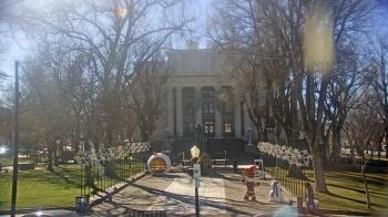 Weather camera view of Prescott Courthouse Square.