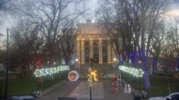 Weather camera view of Prescott Courthouse Square.