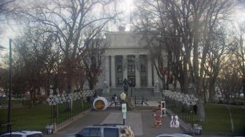 Weather camera view of Prescott Courthouse Square.