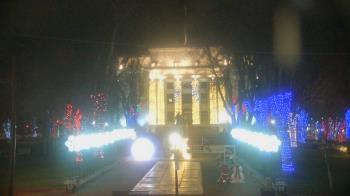 Weather camera view of Prescott Courthouse Square.