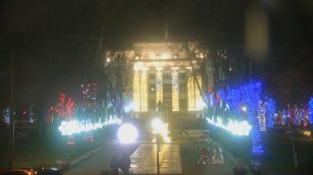 Weather camera view of Prescott Courthouse Square.