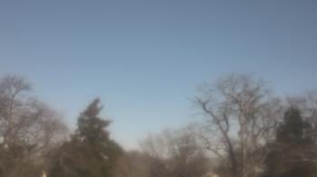 Weather camera view of Saint Peter School.