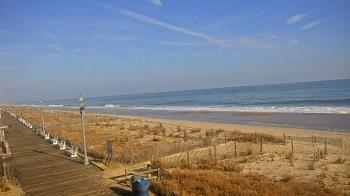 Weather camera view of Boardwalk Plaza Hotel.