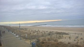 Weather camera view of Boardwalk Plaza Hotel.