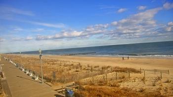 Weather camera view of Boardwalk Plaza Hotel.