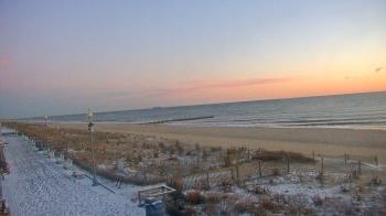 Weather camera view of Boardwalk Plaza Hotel.