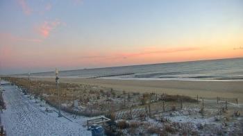 Weather camera view of Boardwalk Plaza Hotel.