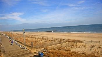Weather camera view of Boardwalk Plaza Hotel.
